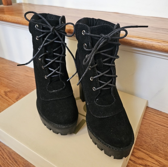 Yoki Fashion boots; Black Suede; Size 8.5M - Picture 6 of 12